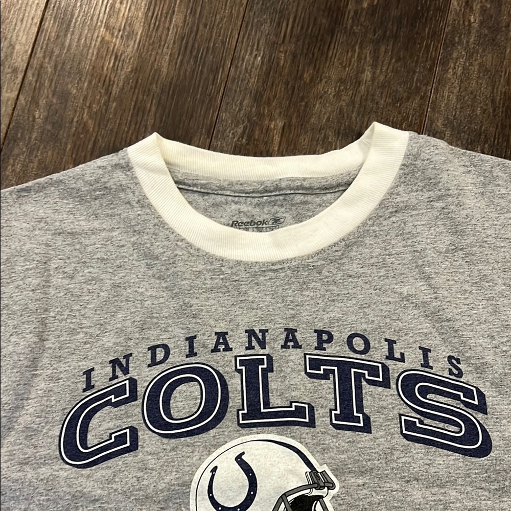Reebok Colts- Gray Crew Neck Short Sleeve T-Shirt - Picture 4 of 10